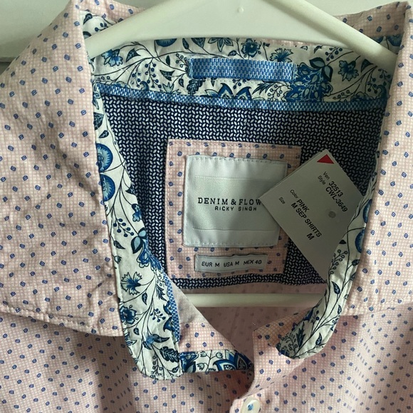 NWT MEDIUM MEN’s SHIRT DENIM & FLOWER BRAND - Picture 3 of 9